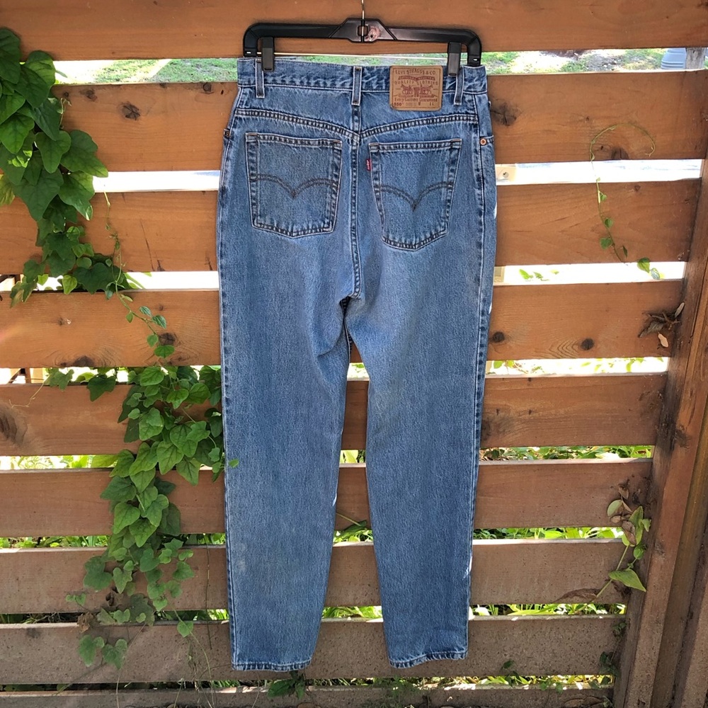 Vintage 90s High Waisted Jeans // Levi's 550